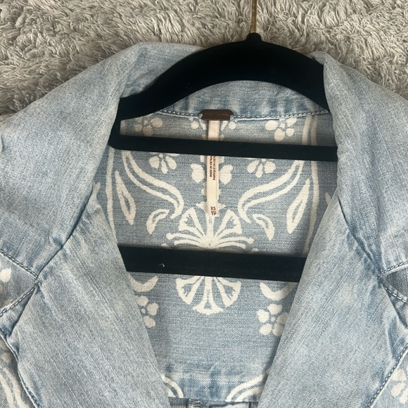 FREE PEOPLE  Short Sleeve Button-Up One Piece Denim Romper, Women’s Size XS - Picture 4 of 15